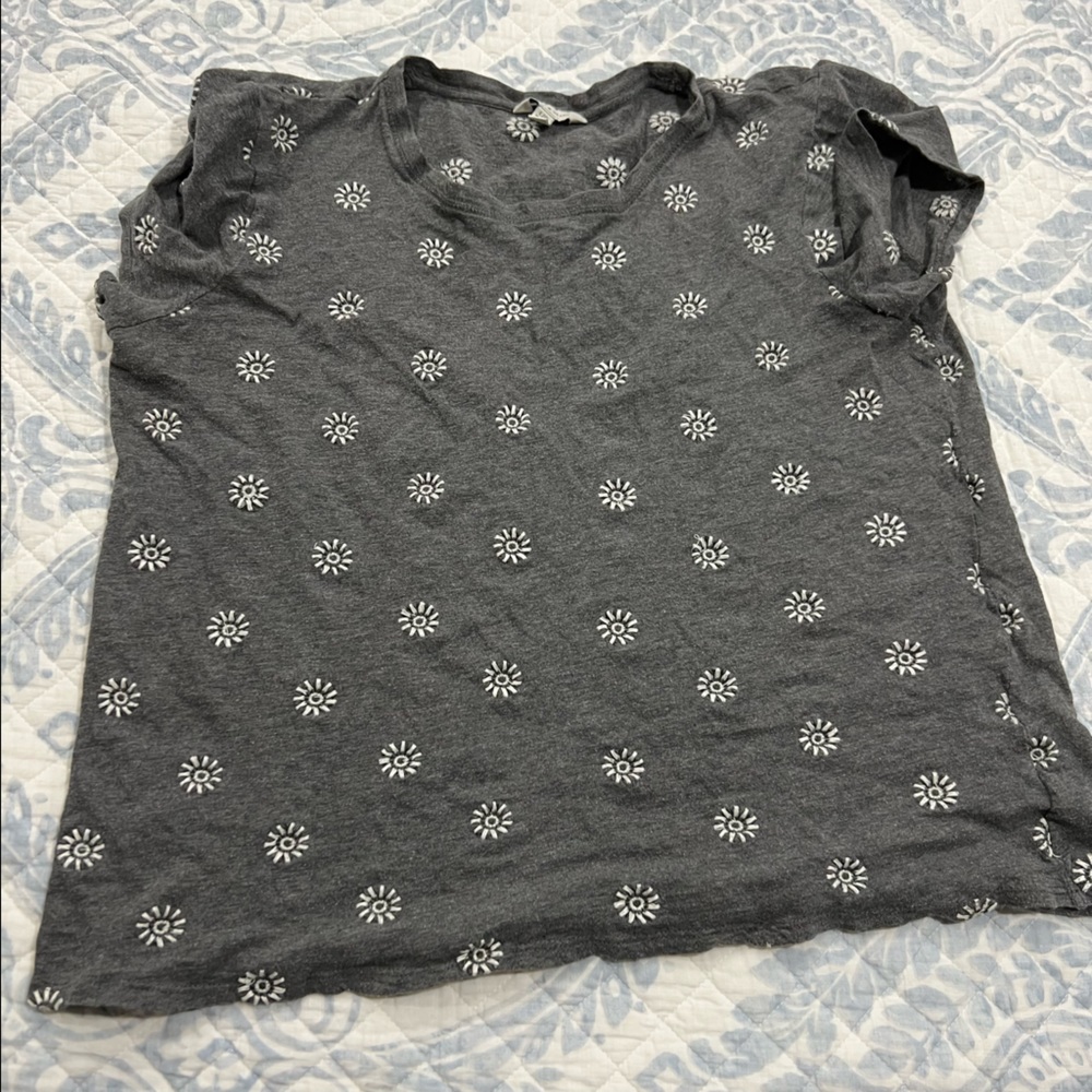 Lucky Brand Tshirt